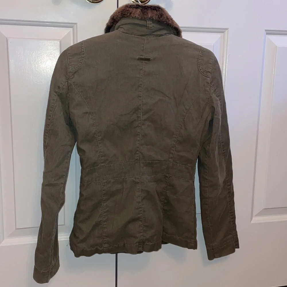 Jacket - Picture 2 of 5